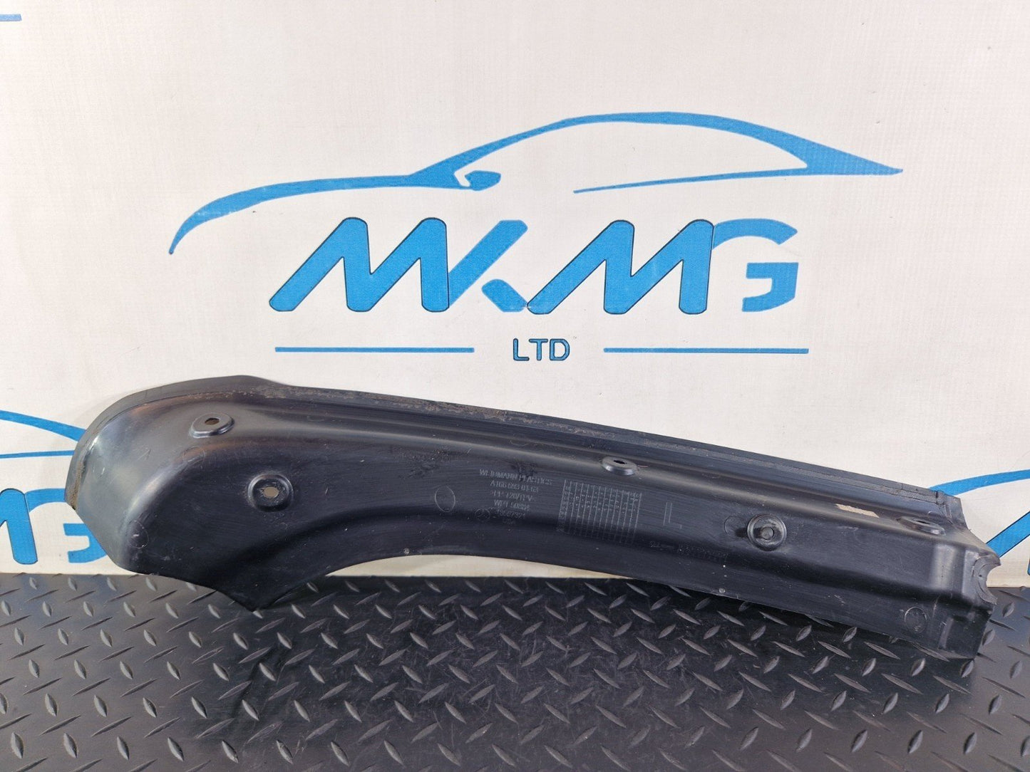 11-19 MERCEDES BENZ ML W166 GENUINE REAR LEFT UPPER D PILLAR TRIM A1666930163