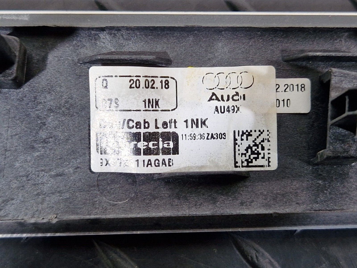 16-24 AUDI A5 F5 GENUINE FRONT LEFT N/S DOOR PANEL TRIM 8W6867409