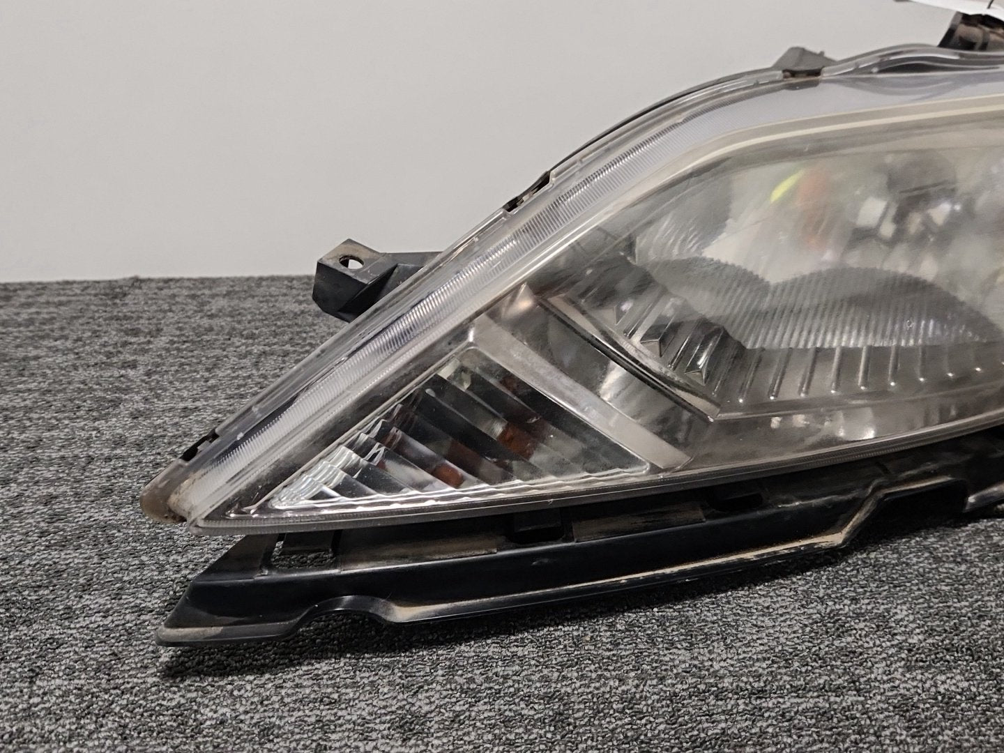 Honda FR-V MK1 (BE57) Genuine Front Left N/S Passenger Headlight