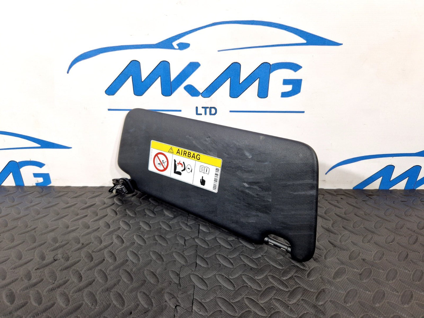 12-18 MERCEDES BENZ A CLASS W176 SUN VISOR FRONT LEFT PASSENGER SIDE A1768100510