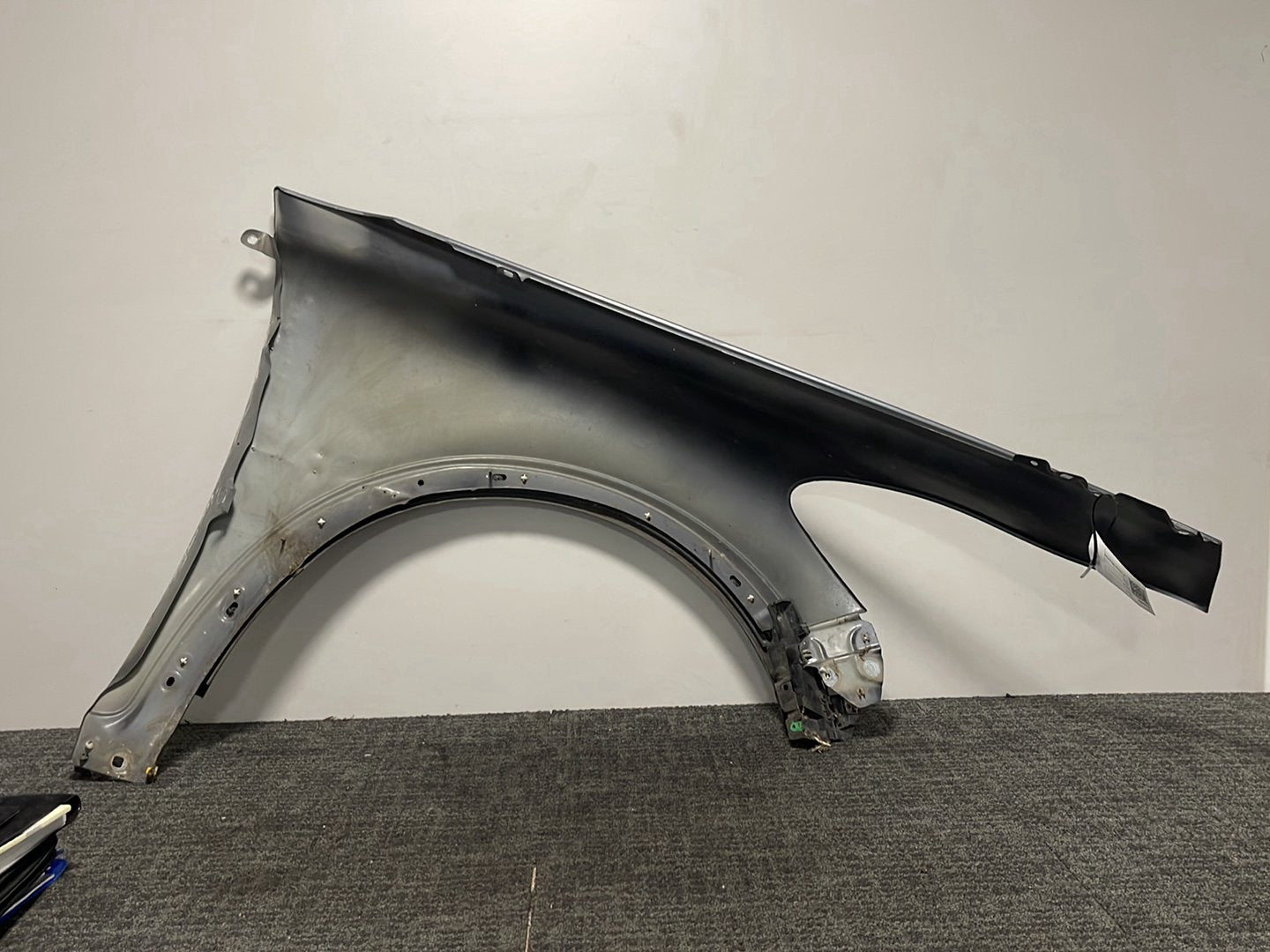 Volvo C30 MK1 FL (MK) (533) Coupe Front Left N/S Passenger Wing Fender Panel in Titanium Grey 45500
