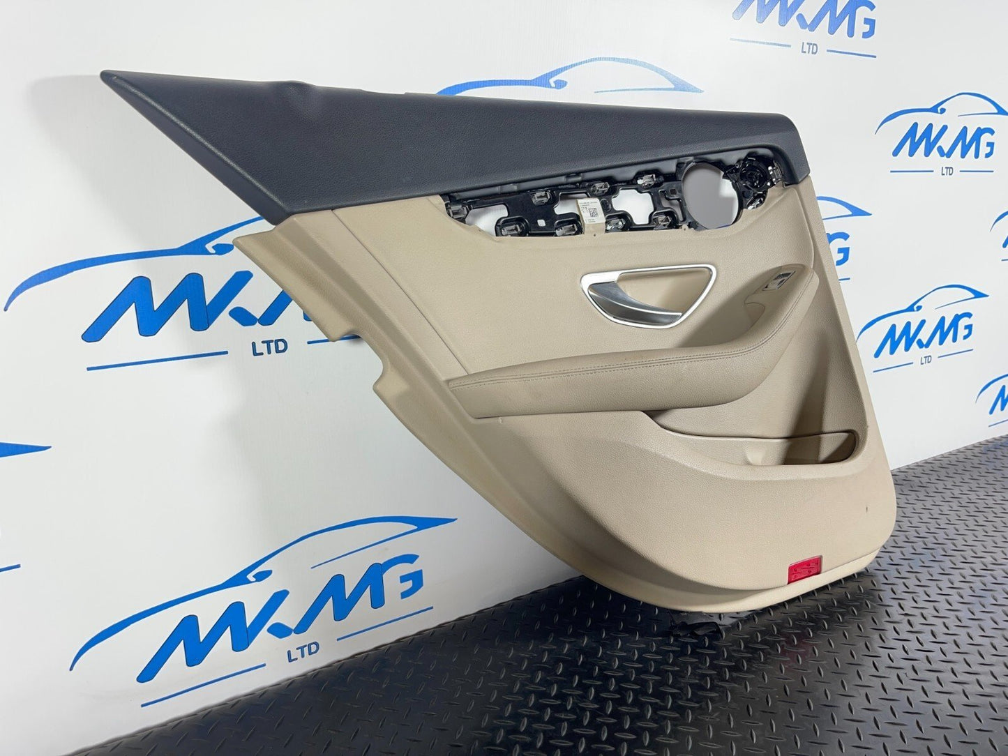 14-21 MERCEDES BENZ C350e W205 GENUINE REAR LEFT PASSENGER DOOR TRIM A2055409167
