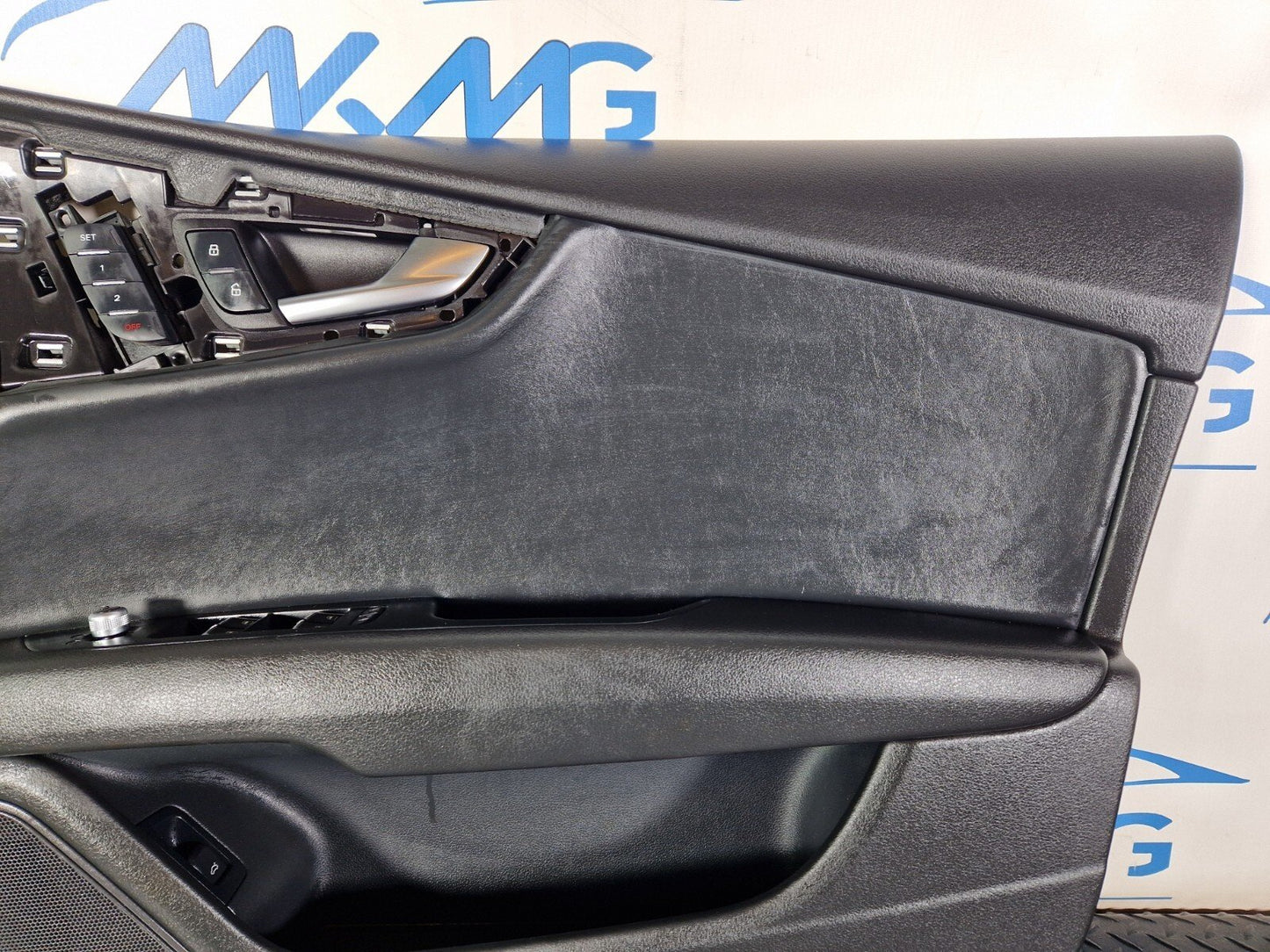 10-18 AUDI A7 4G S-LINE DRIVERS SIDE FRONT DOOR CARD 4G8867106