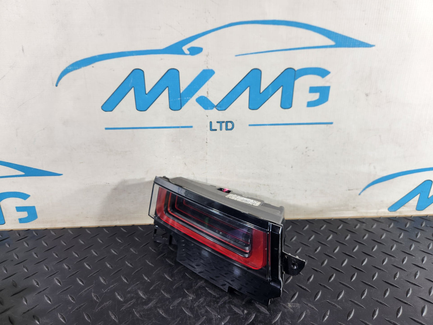 Range Rover Evoque L551 Genuine Rear Inner Tail Light Left Side K8D2-13A421-AC