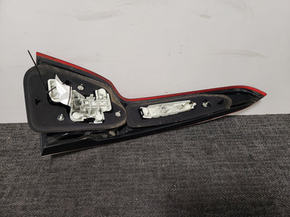 2010 Volvo V50 MK2 FL (MW) Genuine Rear Right O/S Driver Tail Light