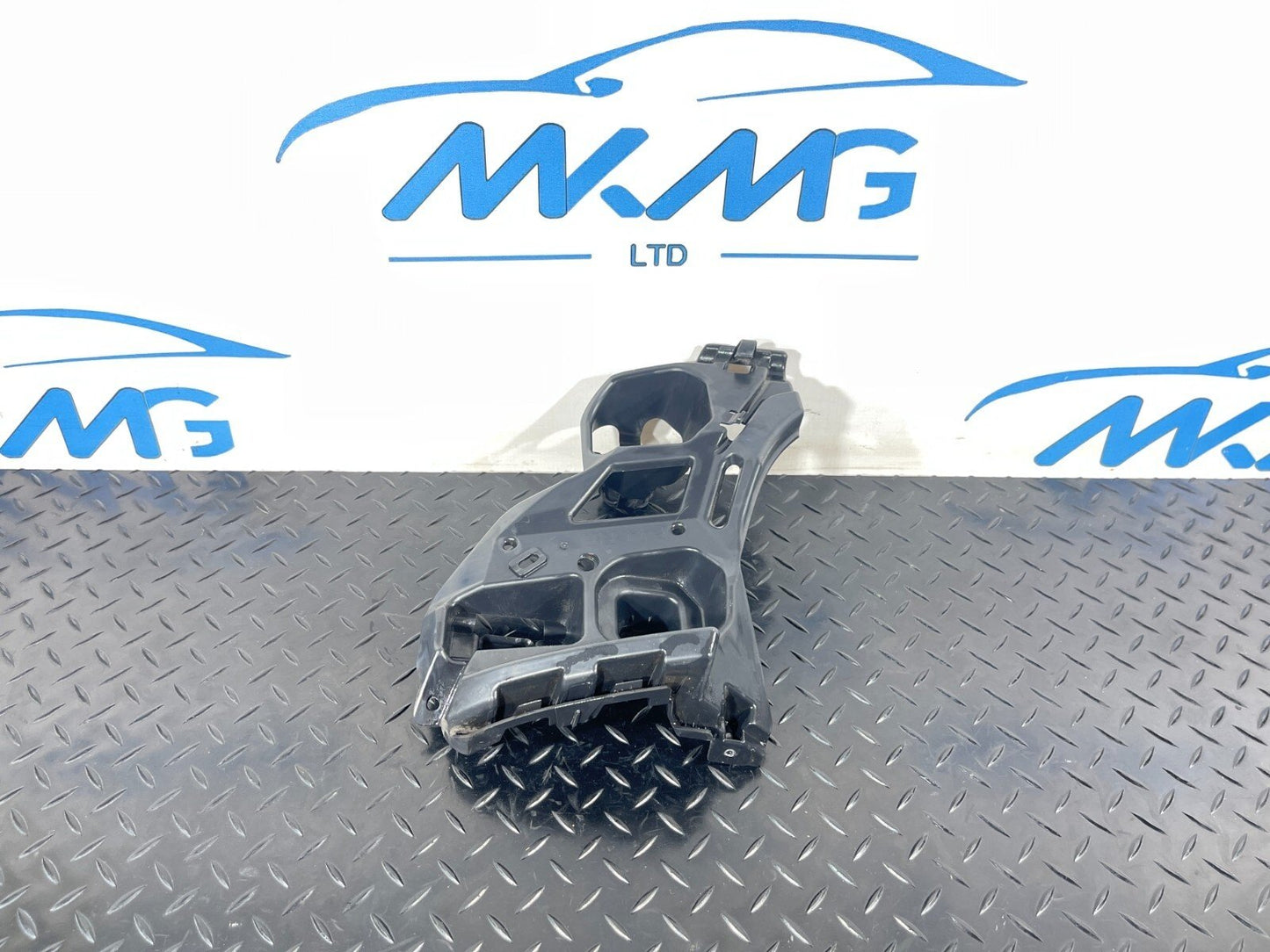 BMW F44 Gran Coupe Bumper Bracket Rear Right O/S Upper Guide Mount 8494946