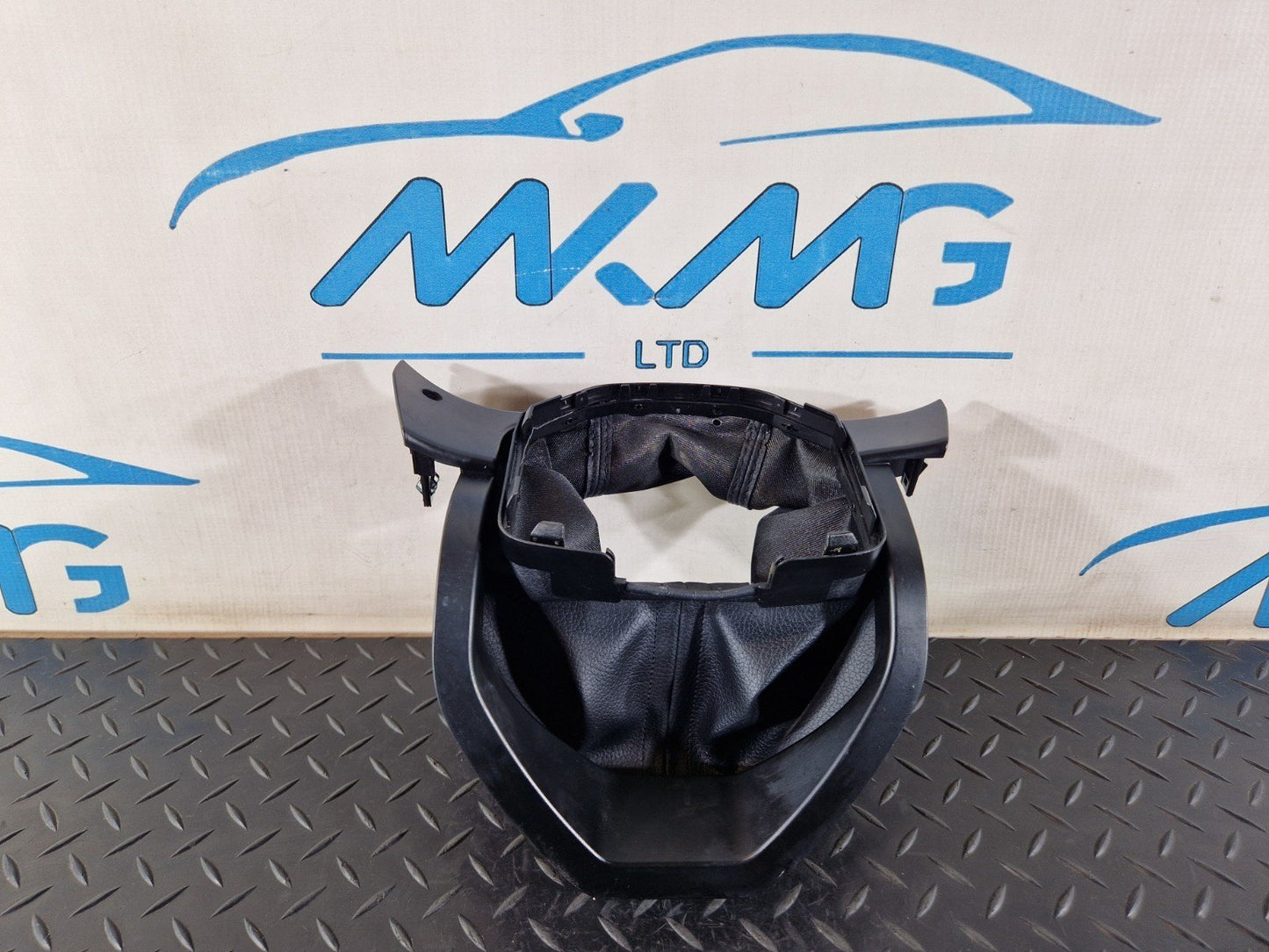 16-19 MERCEDES BENZ GLE W166 OEM STEERING WHEEL COLUMN SURROUND TRIM A1666803407