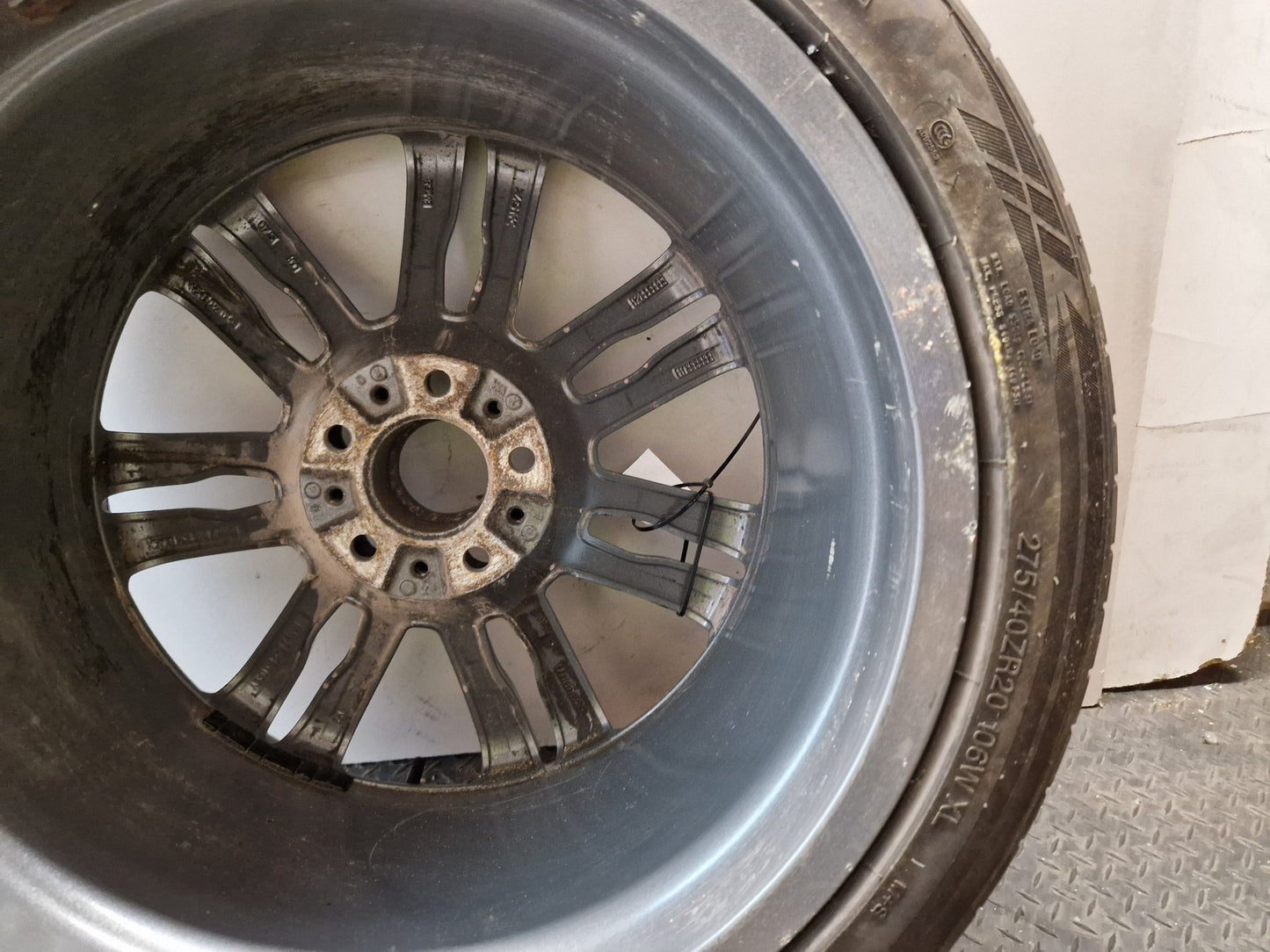 BMW X5 E70 20" Alloy Wheel with Tyre 275/40/20 ~5mm 7842183