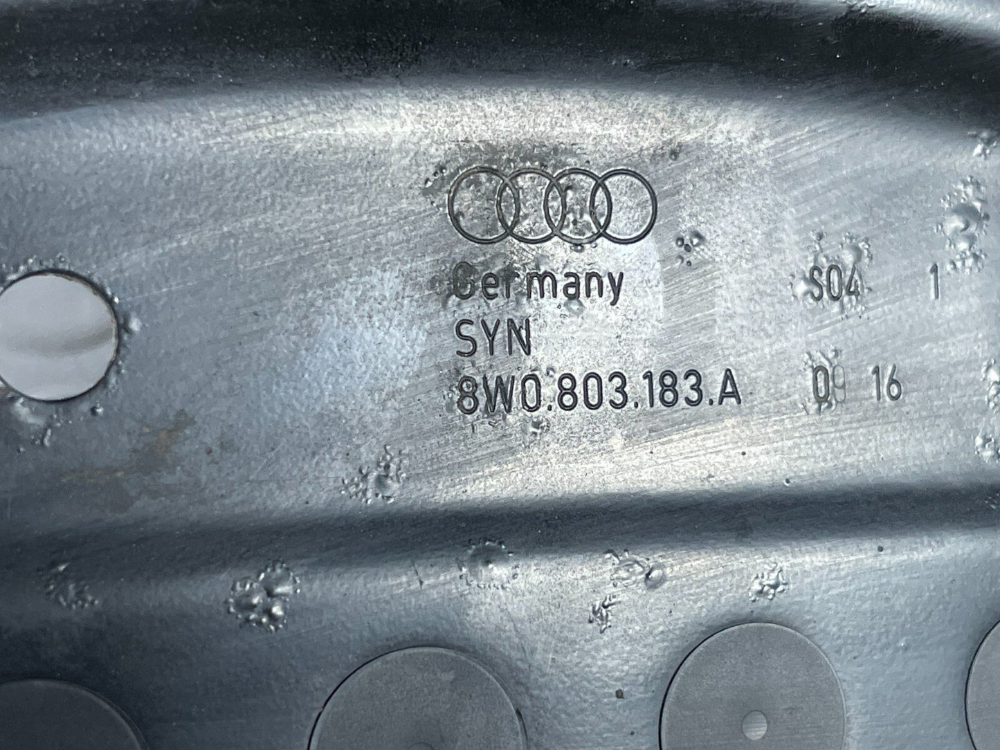 16-19 AUDI A4 B9 GENUINE MUFFLER MOUNT BRACKET PLATE 8W0803183A