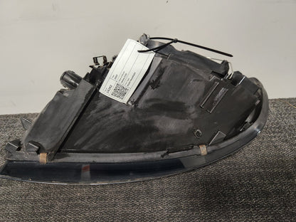 Volvo C30 MK1 (MK) Coupe Genuine Front Right O/S Driver Headlight 30657175