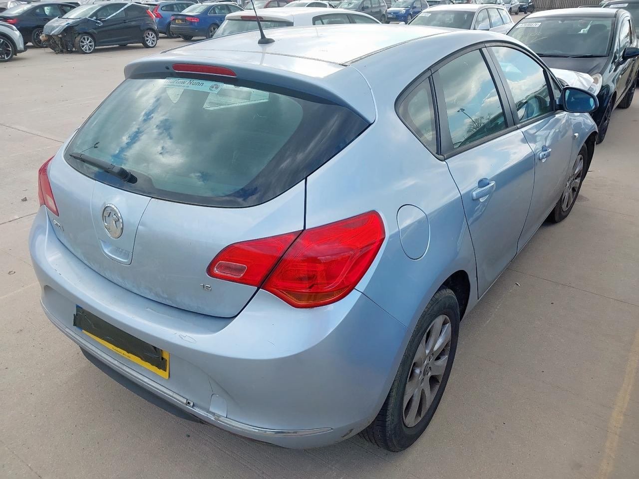 2015 Vauxhall Astra MK6 (J) (A3400)