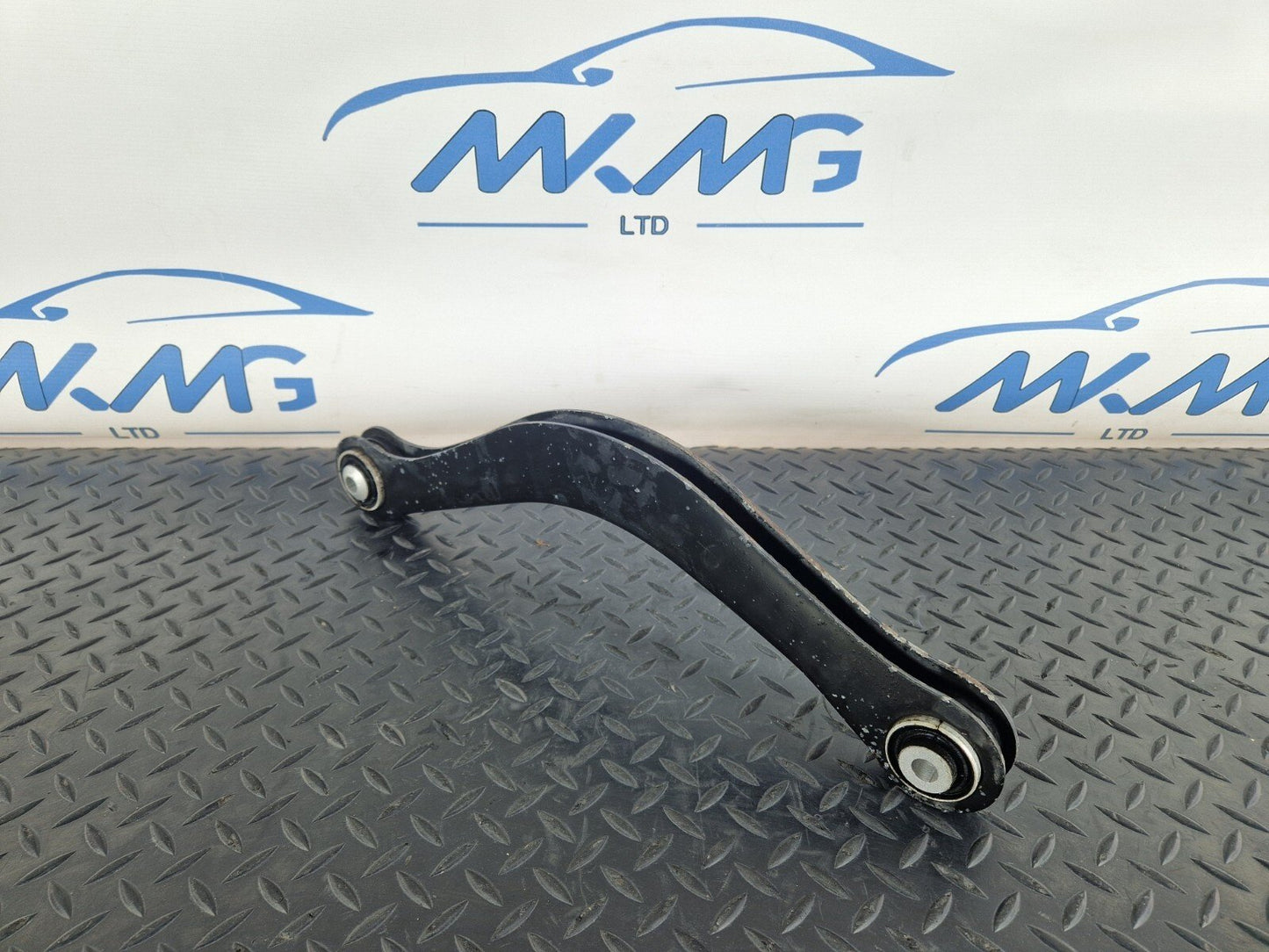 16-19 AUDI A4 AVANT B9 REAR LEFT N/S CONTROL ARM 8W0505397 8W0505371B