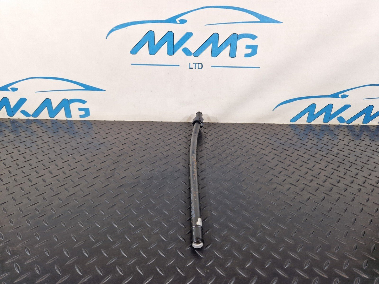 14-21 MERCEDES BENZ W205 RETURN LINE TO CIRCULATION PUMP A2058300002