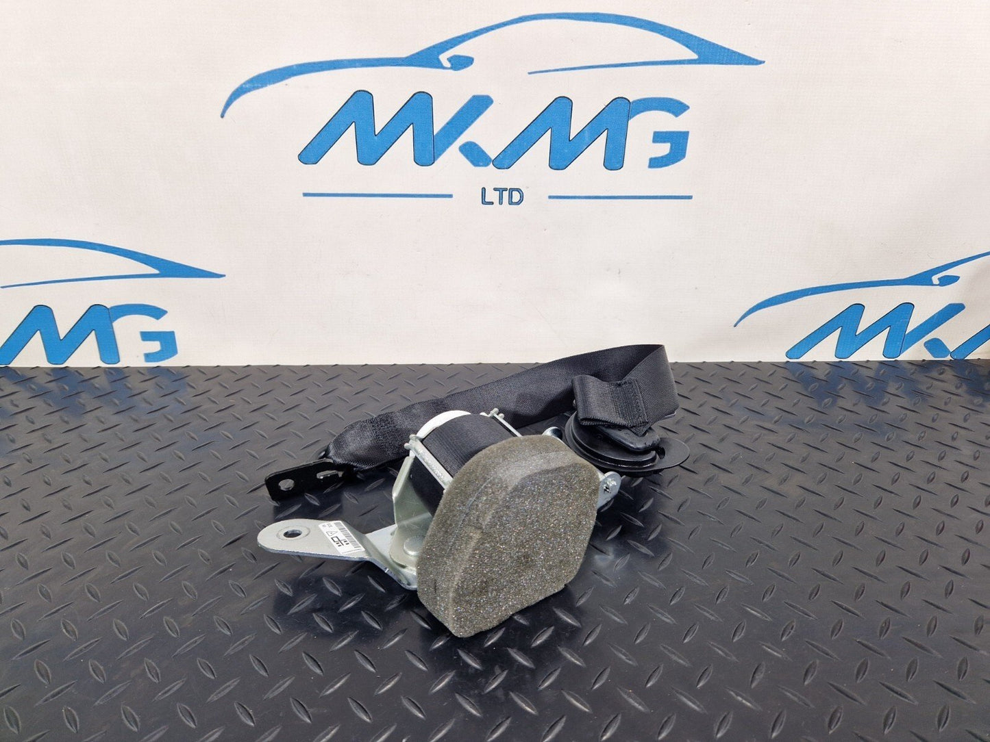 14-21 BMW 2 SERIES GRAN TOURER F45 F46 2RW REAR PASSENGER SIDE SEAT BELT 7332235