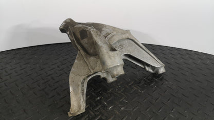 16-19 AUDI A4 B9 GENUINE LEFT N/S ENGINE MOUNT BRACKET 4M0199307AD