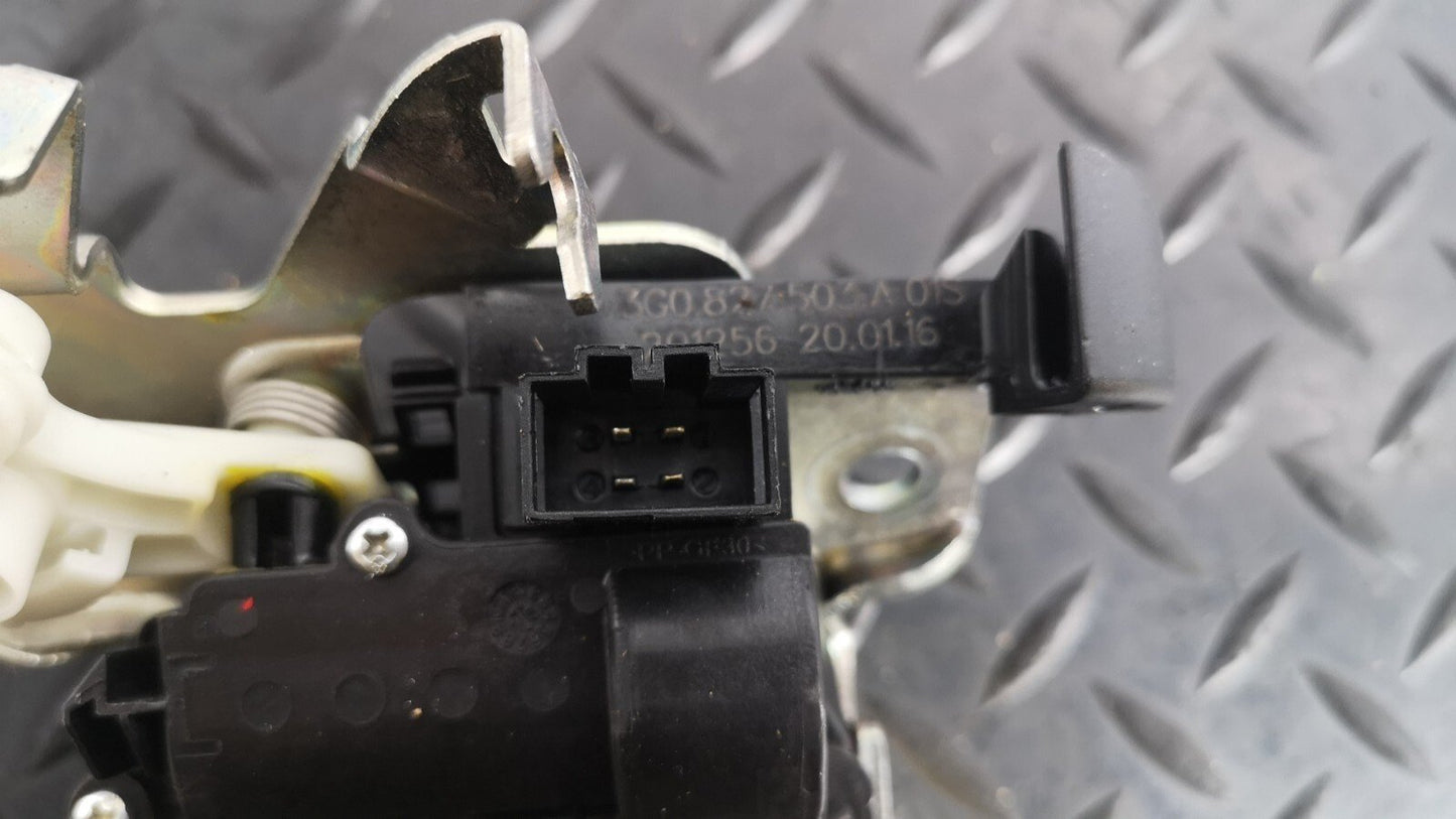 16-19 AUDI A4 B9 S-LINE SALOON GENUINE TAILGATE LOCK MECHANISM OEM 3G0827503A