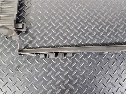 14-21 MERCEDES BENZ W205 FRONT AIR DUCT A2055050130