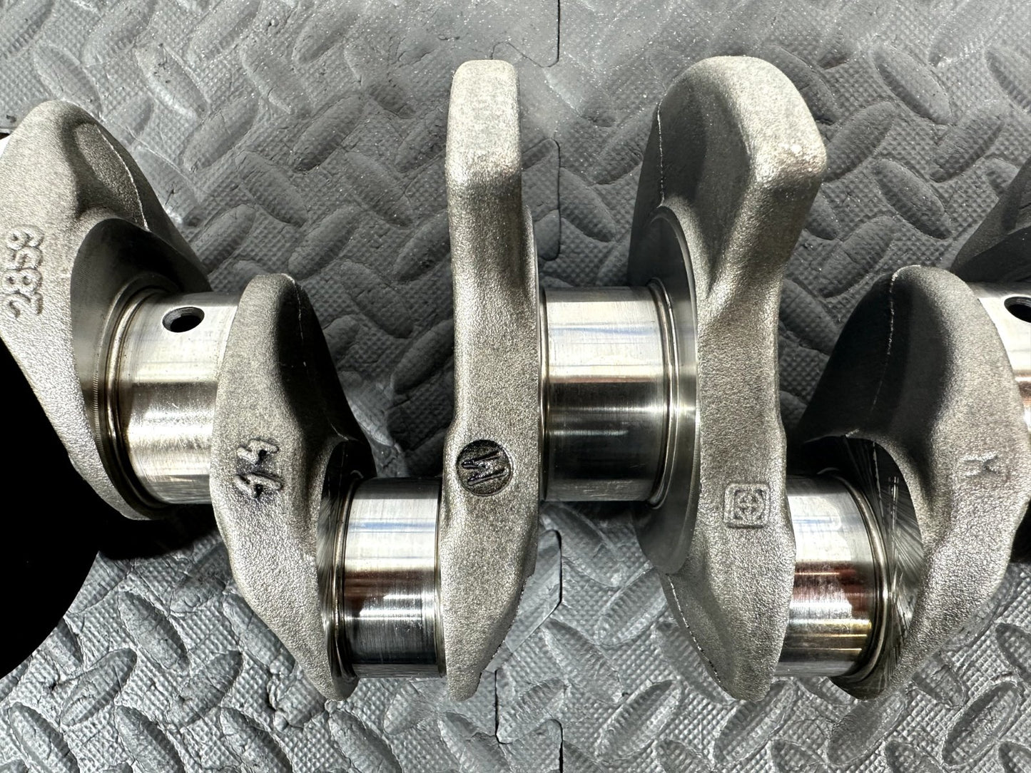 12-18 MERCEDES BENZ A CLASS A180 W176 1.5 OM607 DIESEL ENGINE CRANKSHAFT F22859