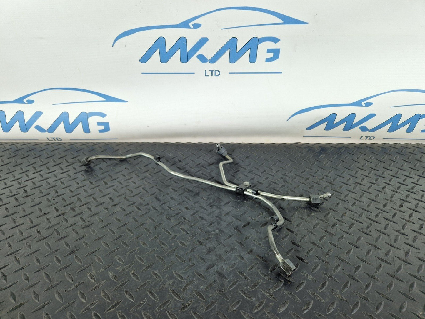 15-18 AUDI A7 4G GENUINE FUEL LINE LINES PIPE 059130401B