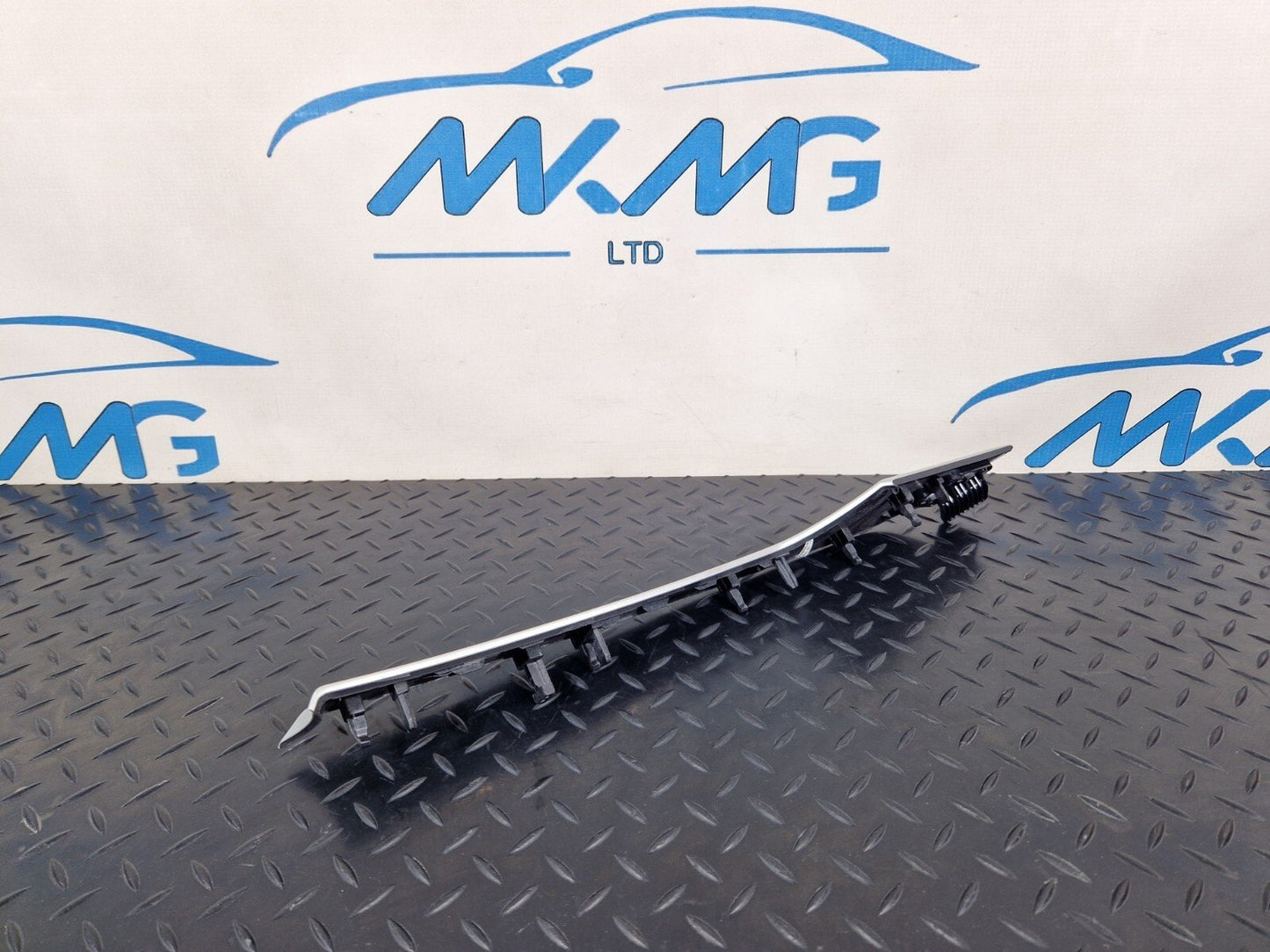 16-24 AUDI A5 F5 GENUINE FRONT LEFT N/S DOOR PANEL TRIM 8W6867409