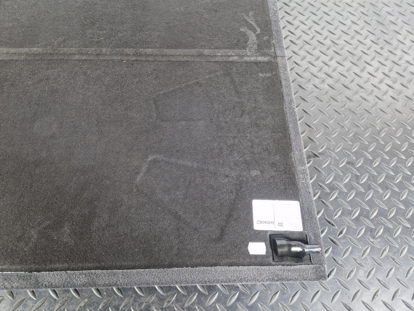 12-17 AUDI Q5 8R GENUINE OEM REAR BOOT LINER TRUNK FLOOR CARPET MAT 8R0861531J