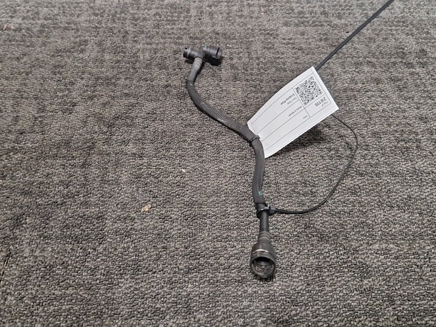BMW 118i F40 Engine Water Coolant Hose Pipe 8607962 7617366