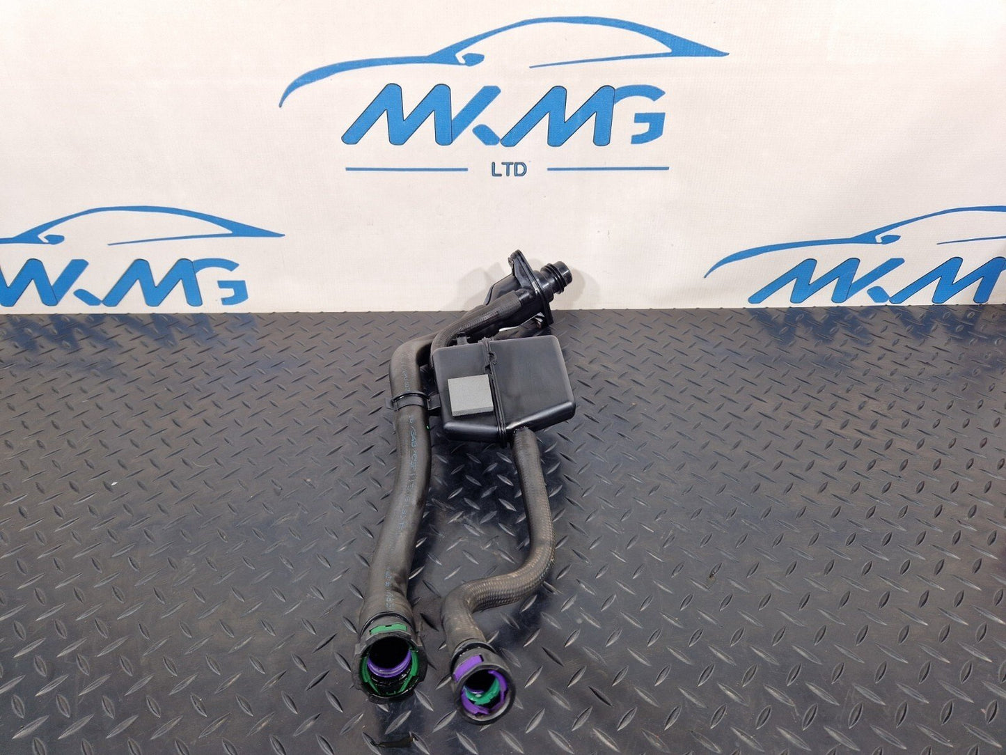 16-23 AUDI A5 F5 SPORTBACK S-LINE ADBLUE FILLER REDUCER PIPE HOSE 8W6131963A
