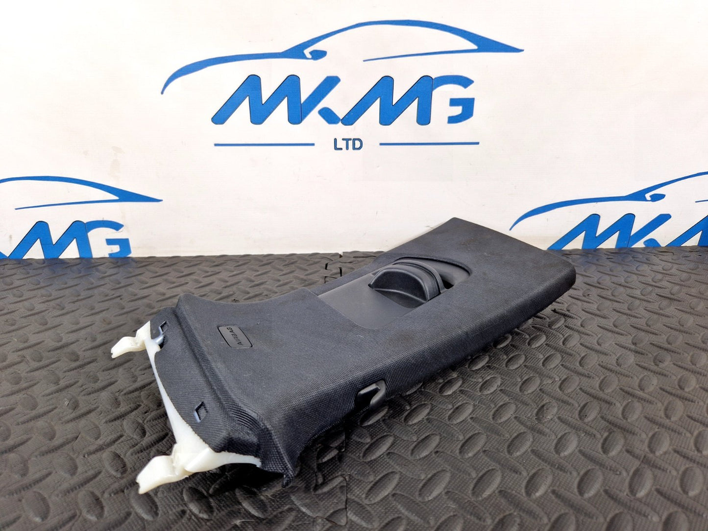 16-19 AUDI A4 B9 LEFT PASSENGER SIDE UPPER B PILLAR TRIM COVER PANEL 8W0867243D