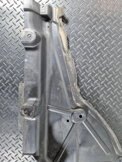 11-19 MERCEDES BENZ ML W166 LEFT REAR UNDERTRAY SPLASH GUARD COVER A1666100008