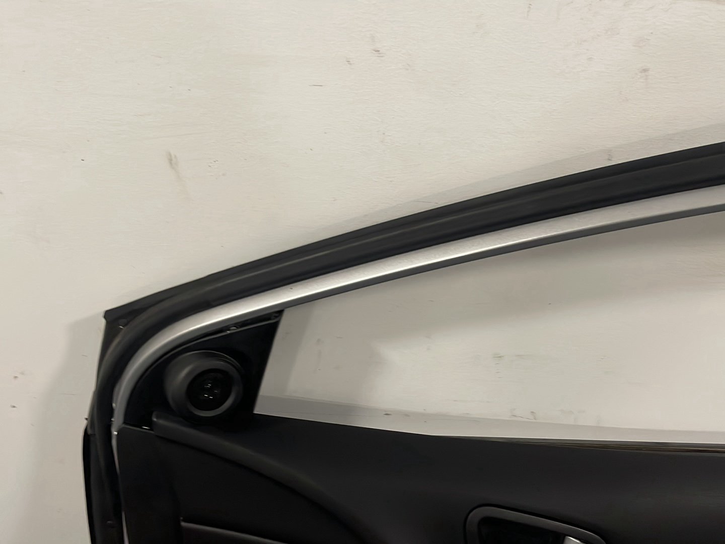Honda Civic MK9 (FK27) Hatchback Front Right O/S Driver Complete Door in Silver