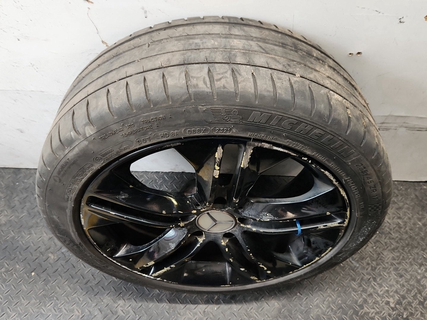 Mercedes CLC-Class W203 17" Alloy Wheel with Tyre 225/45/17 ~2mm A2034015302