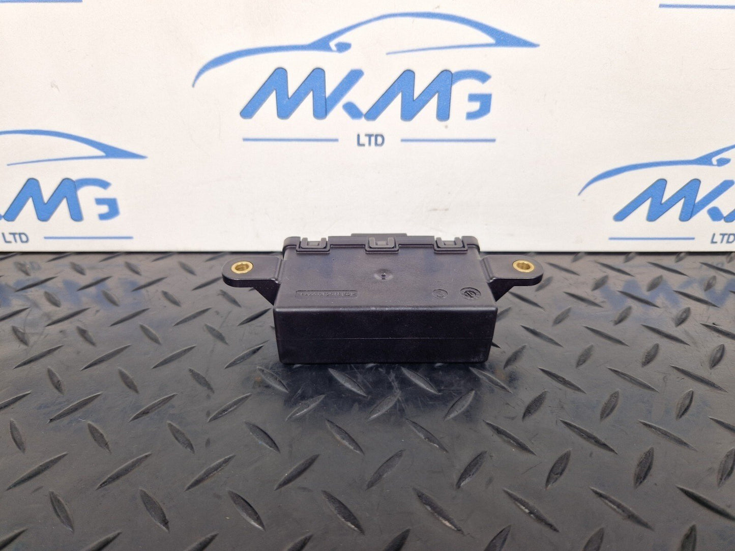 14-20 MERCEDES BENZ GLA X156 4MATIC CONTROL MODULE ECU A2469008115