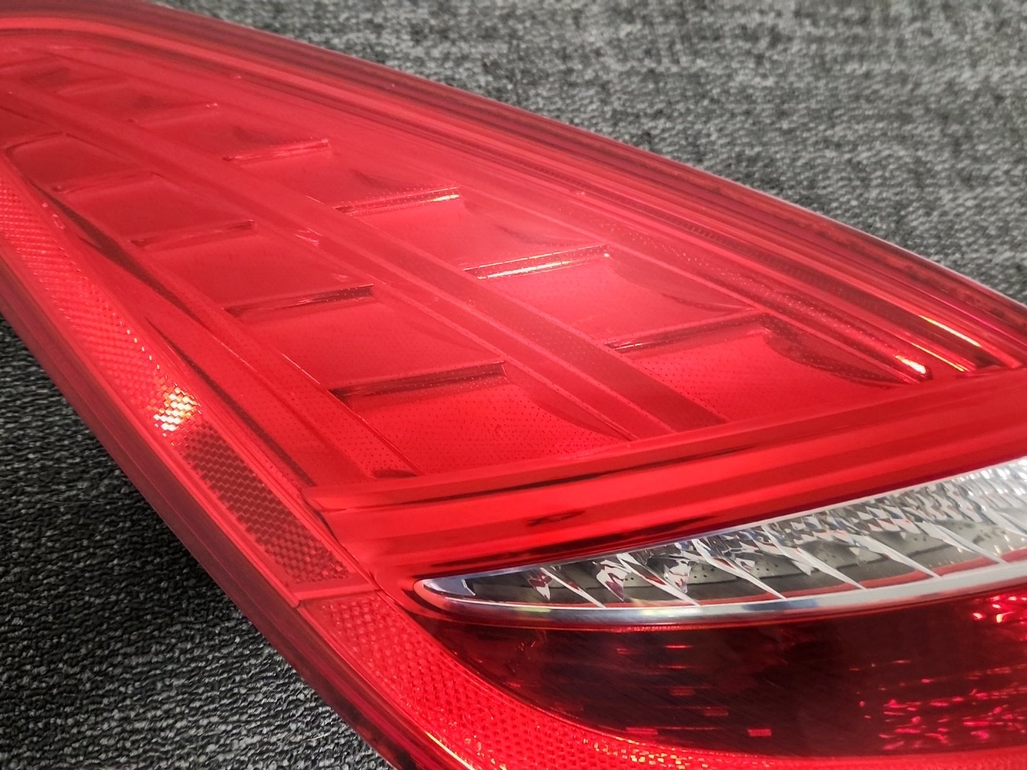 2013 Peugeot RCZ MK1 (Ph1) (T75) Genuine Rear Left N/S Passenger Tail Light