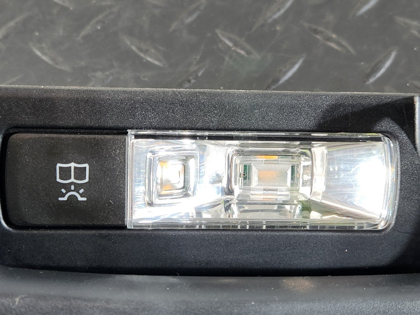 Mercedes-Benz Unknown Part Type A0998150100A0009064906