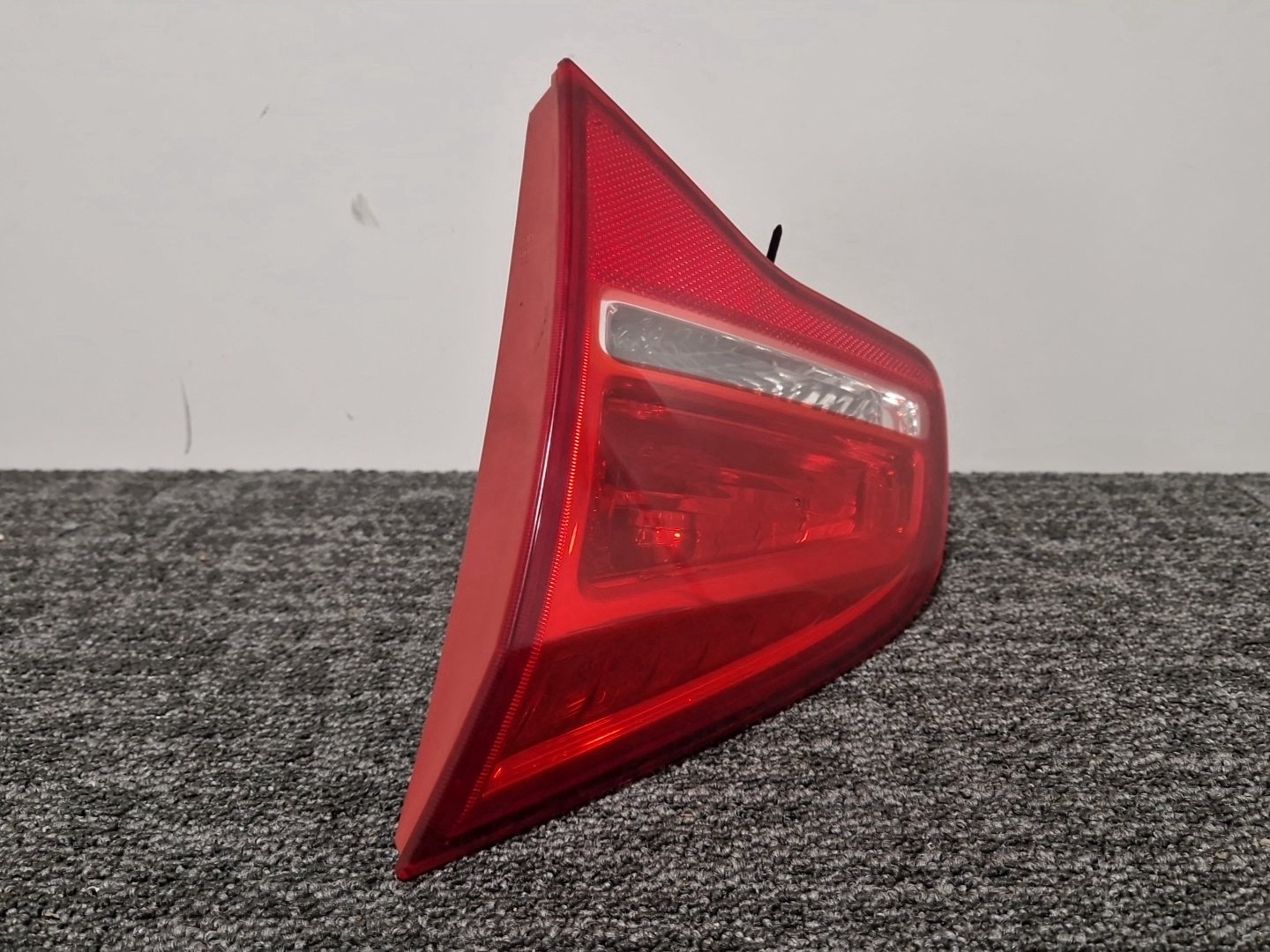 2013 Vauxhall Meriva MK2 (B) (4470) Genuine Rear Right O/S Inner Tail Light