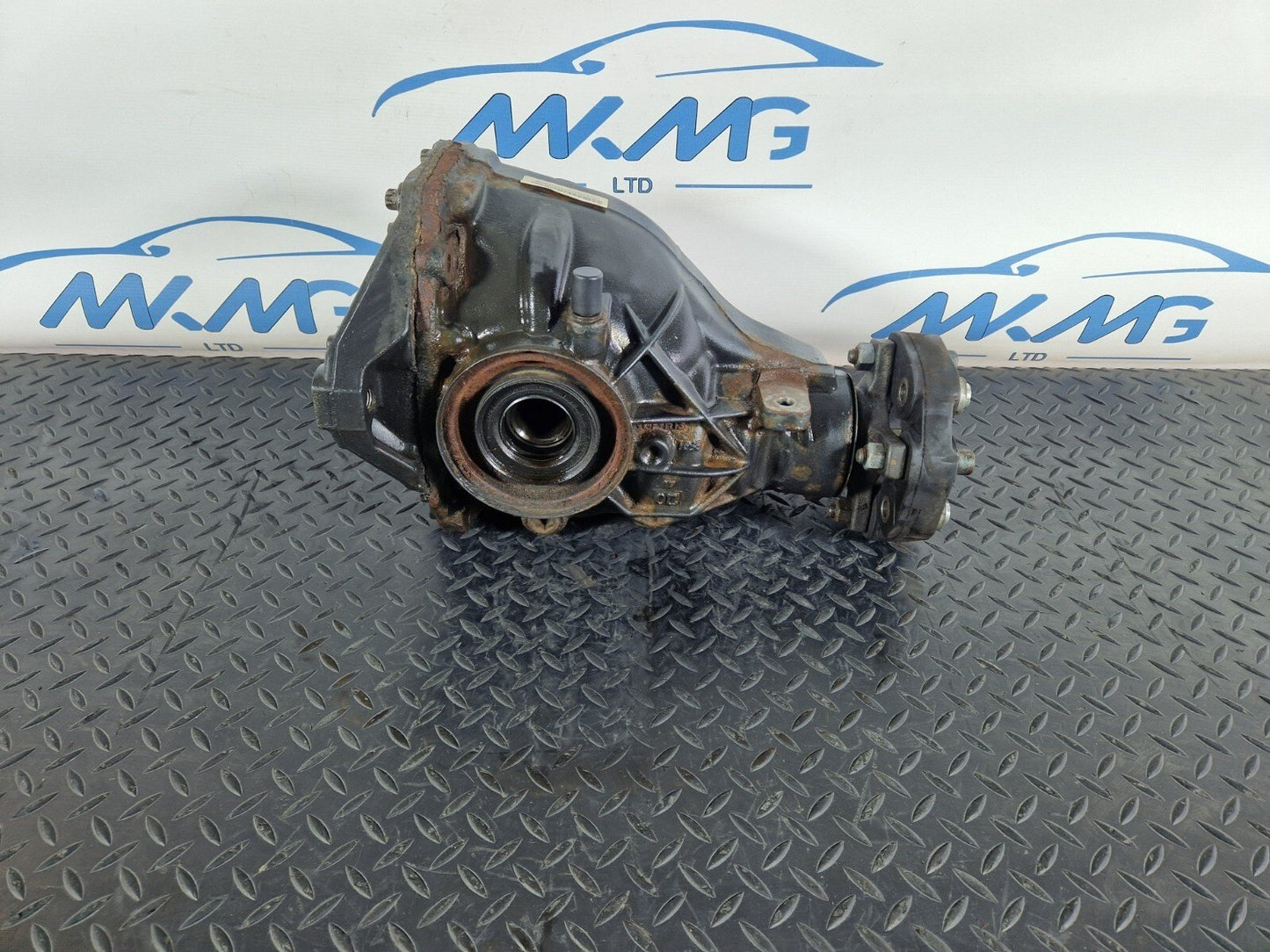 14-21 MERCEDES BENZ C300h W205 2.2L HYBRID DIFFERENTIAL A2033510705 A2053502602