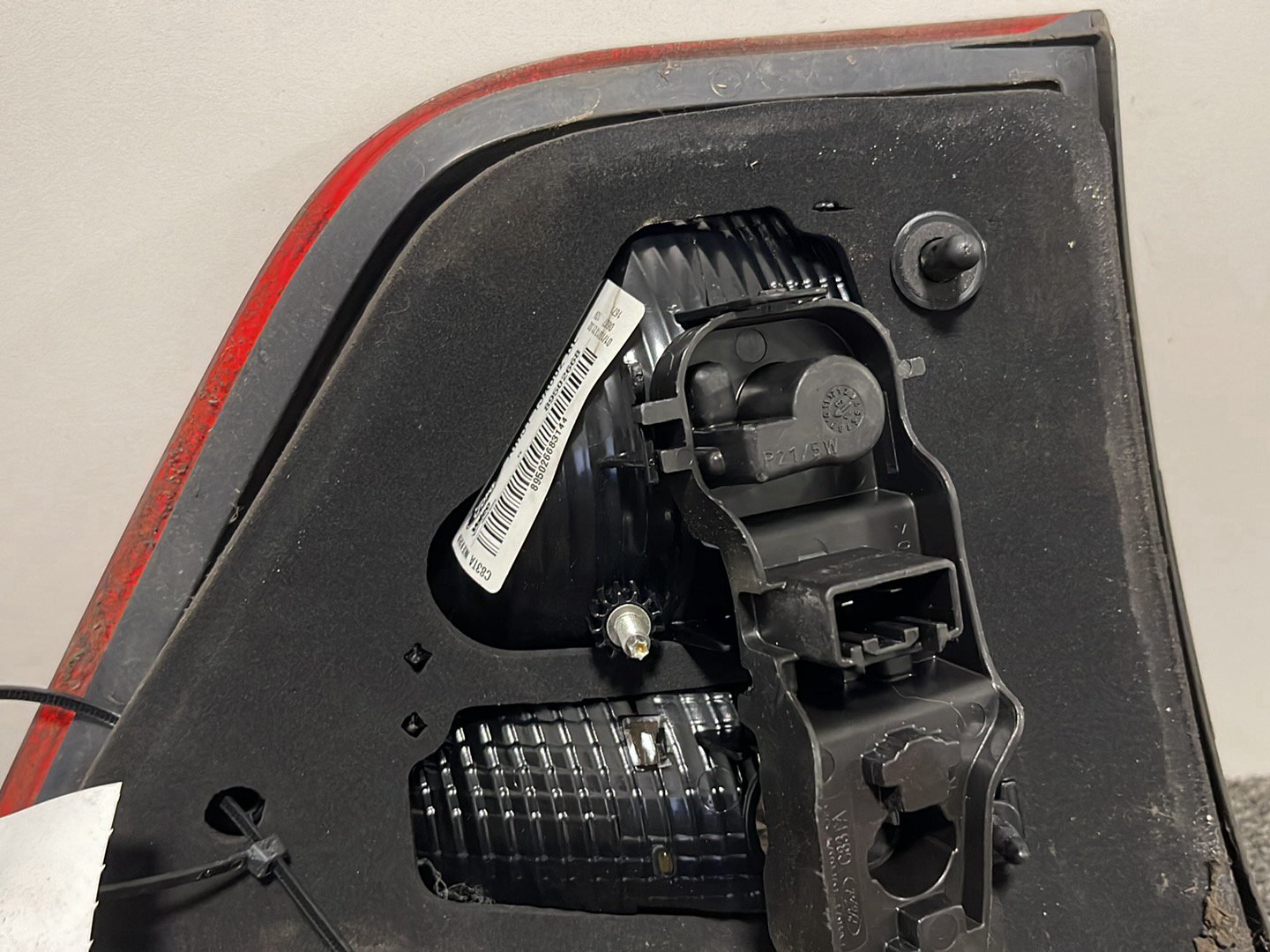 2013 Ford C-Max MK2 (C344) Genuine Rear Right O/S Inner Tail Light AM5113A602BE