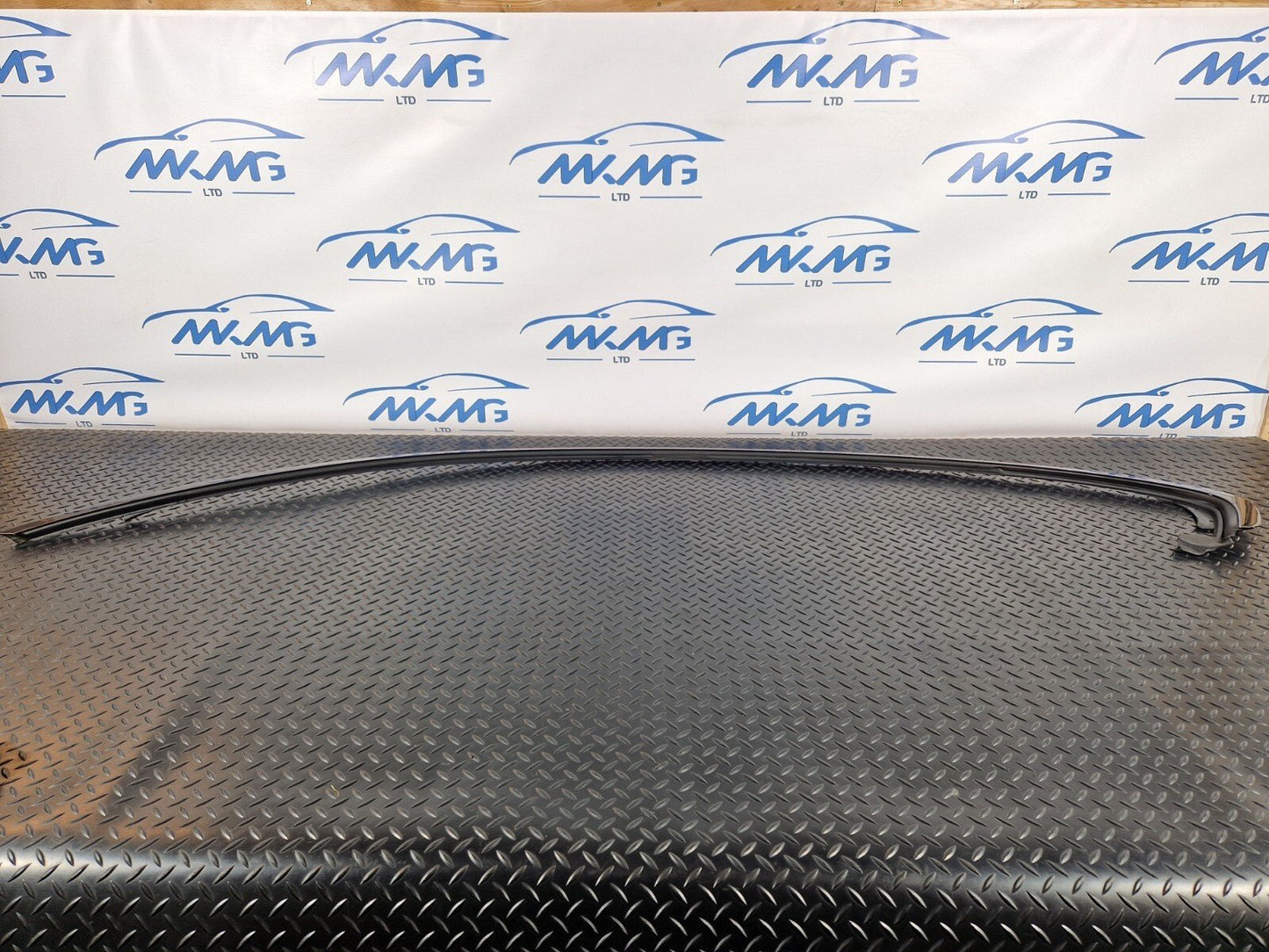 11-18 BMW 6 SERIES F06 LEFT WINDOWS SURROUND TOP UPPER ROOF STRIP 7275303