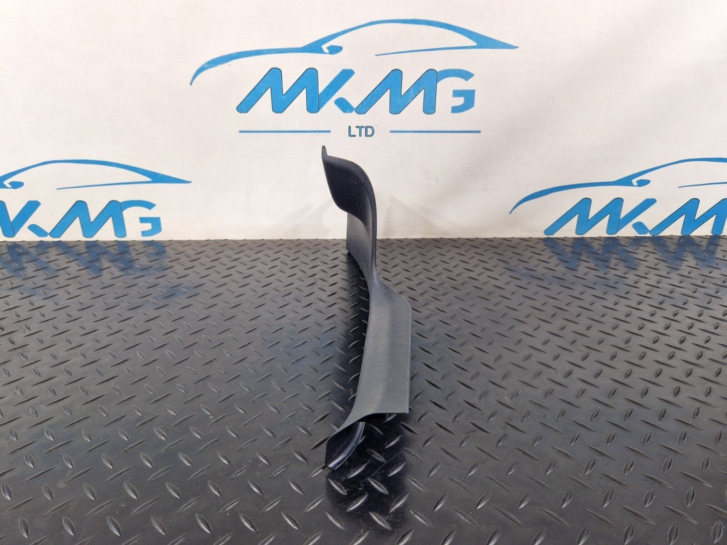 Mercedes-Benz Unknown Part Type A2056860336