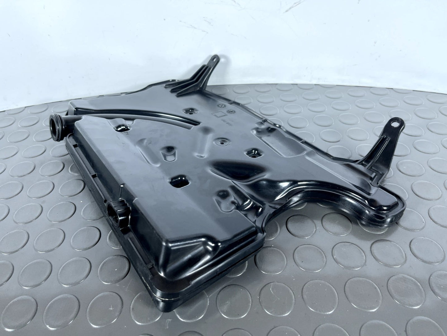 14-21 BMW 2 SERIES GRAN TOURER F45 F46 GENUINE AIR DUCT RESONATOR 8570016