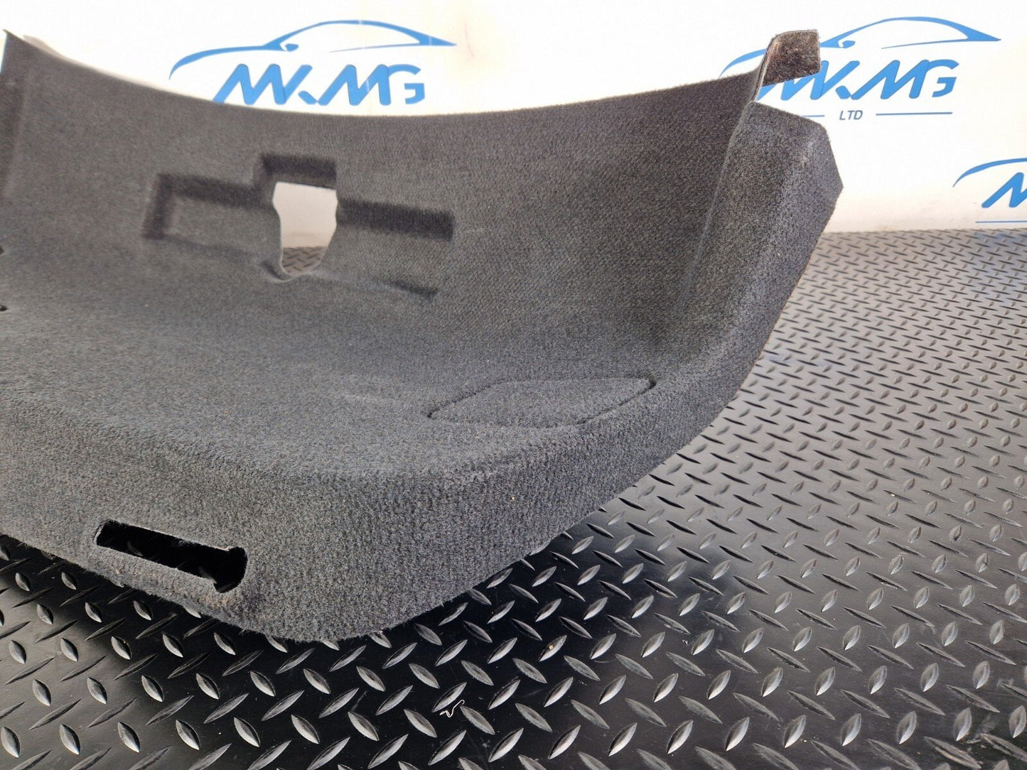 12-18 AUDI A6 C7 GENUINE SALOON REAR BOOT INTERIOR TRIM PANEL 4G5867975