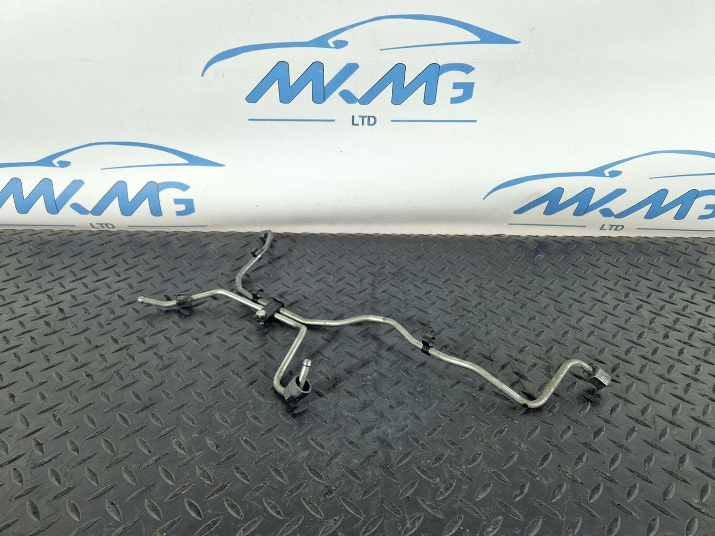 15-18 AUDI A7 4G GENUINE FUEL LINE LINES PIPE 059130401B