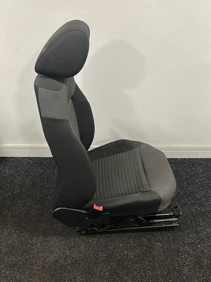 Volkswagen Polo 6R - MK5 Hatchback Genuine Front Left N/S Passenger Seat