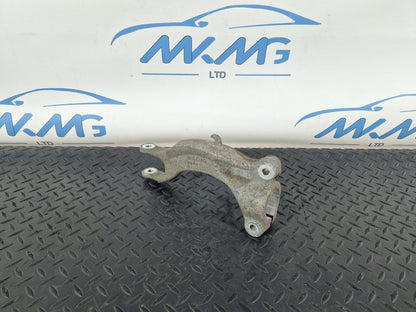 16-19 AUDI A4 B9 OEM FRONT RIGHT SIDE SHOCK ABSORBER HOLDER 8W0038