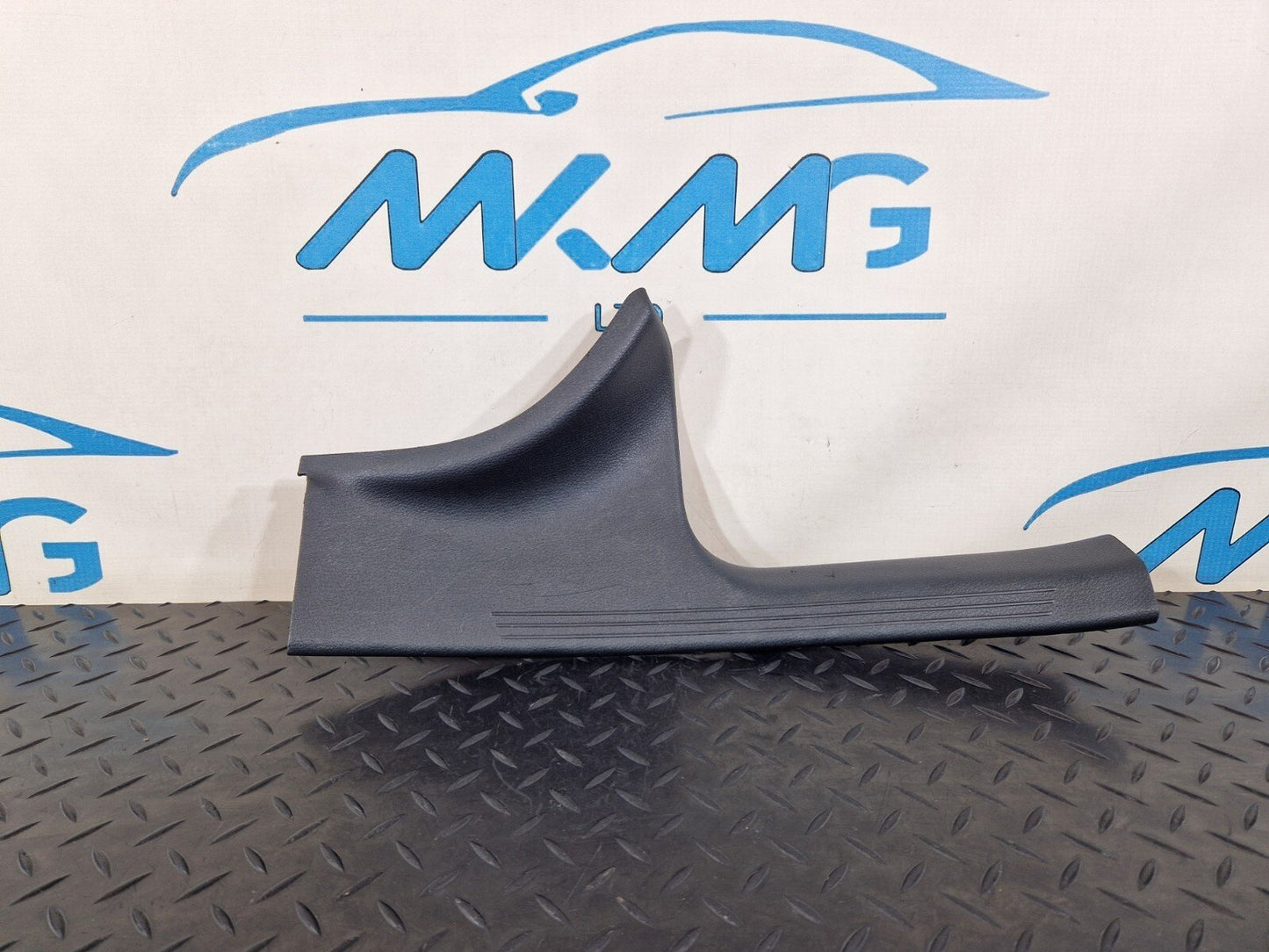 14-21 MERCEDES BENZ W205 REAR RIGHT SIDE INNER SILL COVER PANEL A2056860336