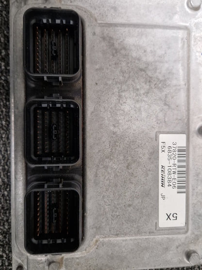 Honda CR-Z MK1 (ZF13) Coupe Genuine Engine Control Unit Module ECU 37820-RTW-E06