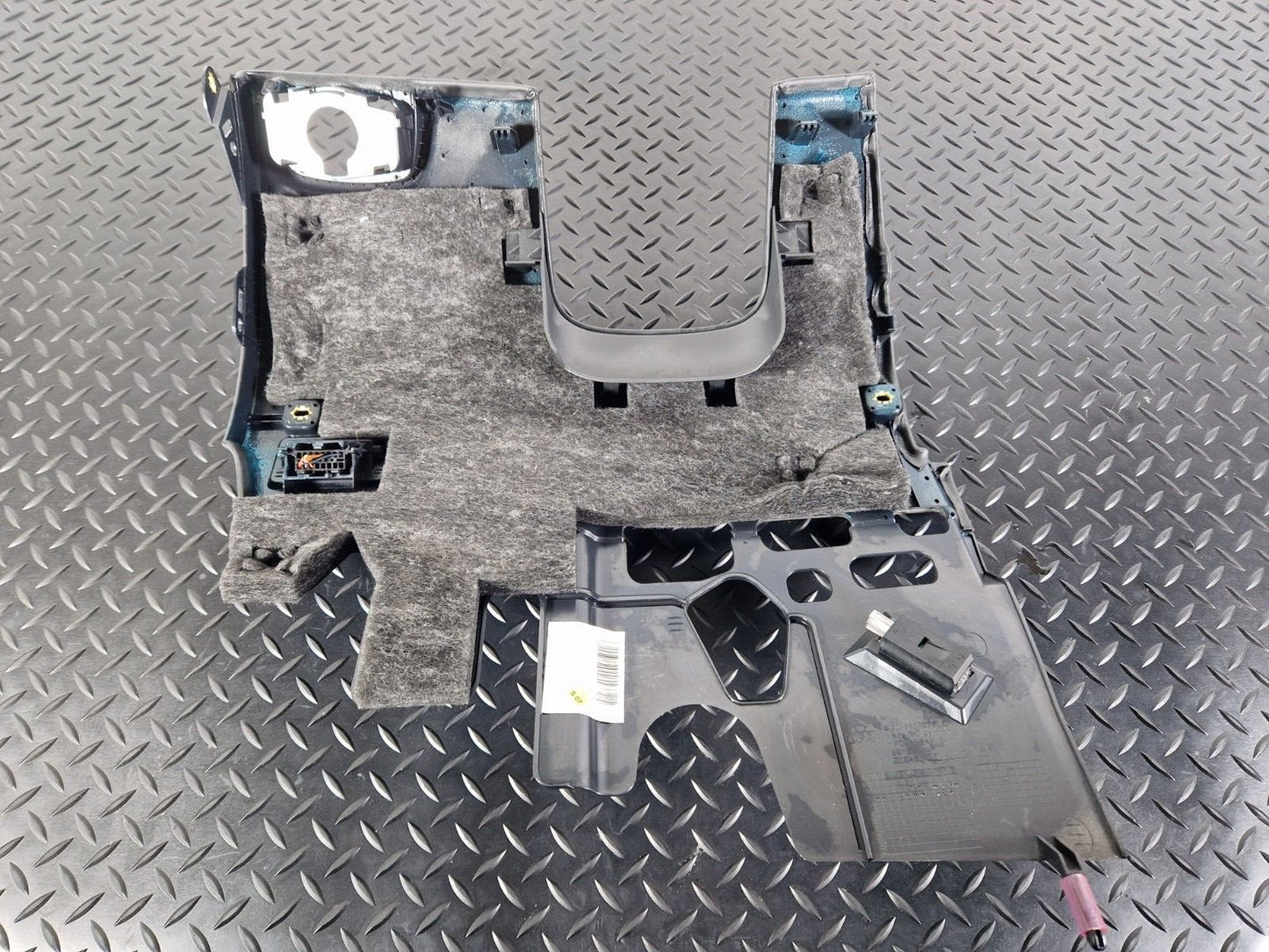 10-18 AUDI A7 4G S-LINE DASHBOARD LOWER TRIM COVER FRONT RIGHT DRIVER 4G2863076