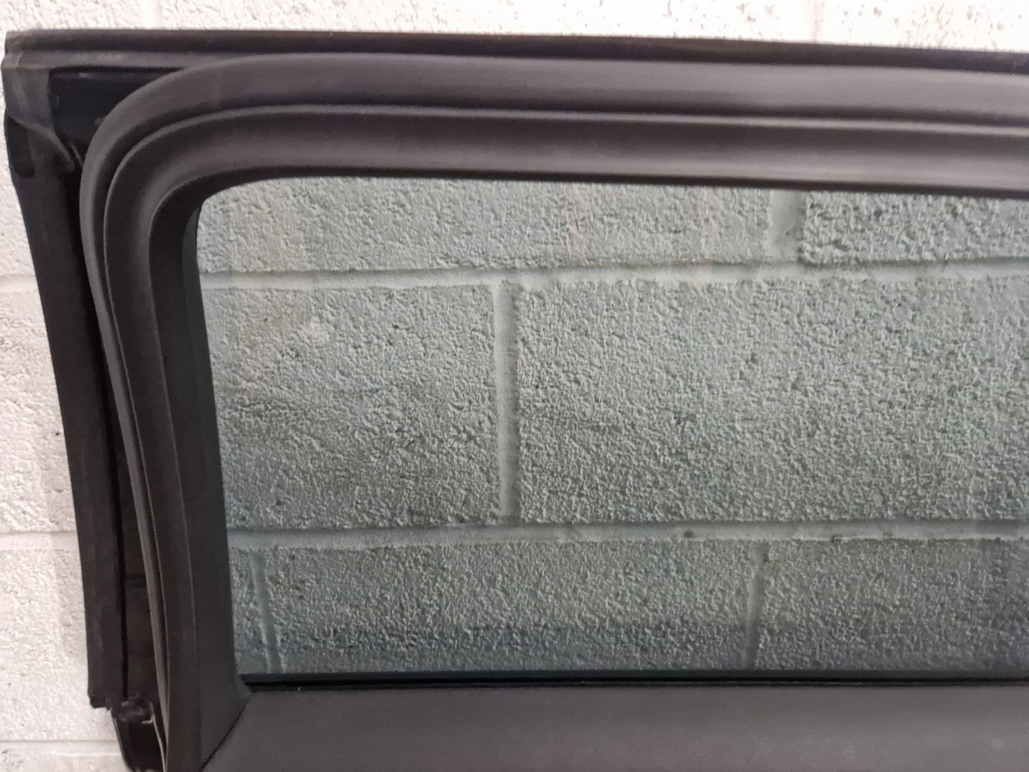 Vauxhall Zafira MK3 (C) (A3470) MPV Rear Right O/S Complete Door in Black GAR