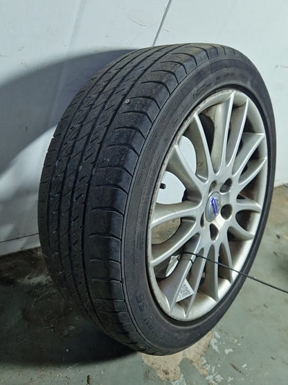 Volvo S40 MK2 (MS) 17" Alloy Wheel with Tyre 205/50/17 ~4mm