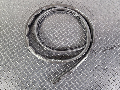 10-15 AUDI Q7 4L GENUINE OEM ENGINE HOOD BONNET RUBBER SEAL 4L0823731